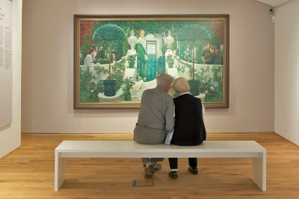 Ausstellungsimpression aus der Großen Kunstschau Worpswede mit dem berühmten Gemälde „Sommerabend” von Heinrich Vogeler. Die Museen Worspwede werden regelmäßig gefördert von der Stiftung Niedersachsen