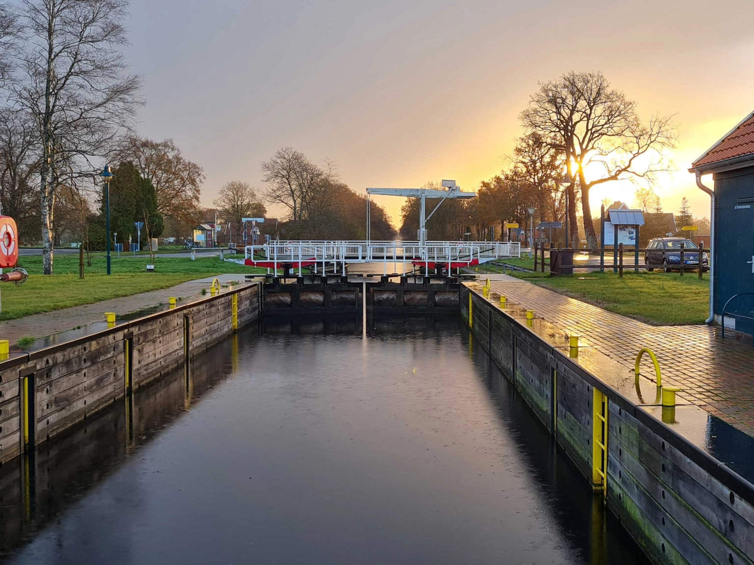 Die erneuerte Schleuse Osterhausen