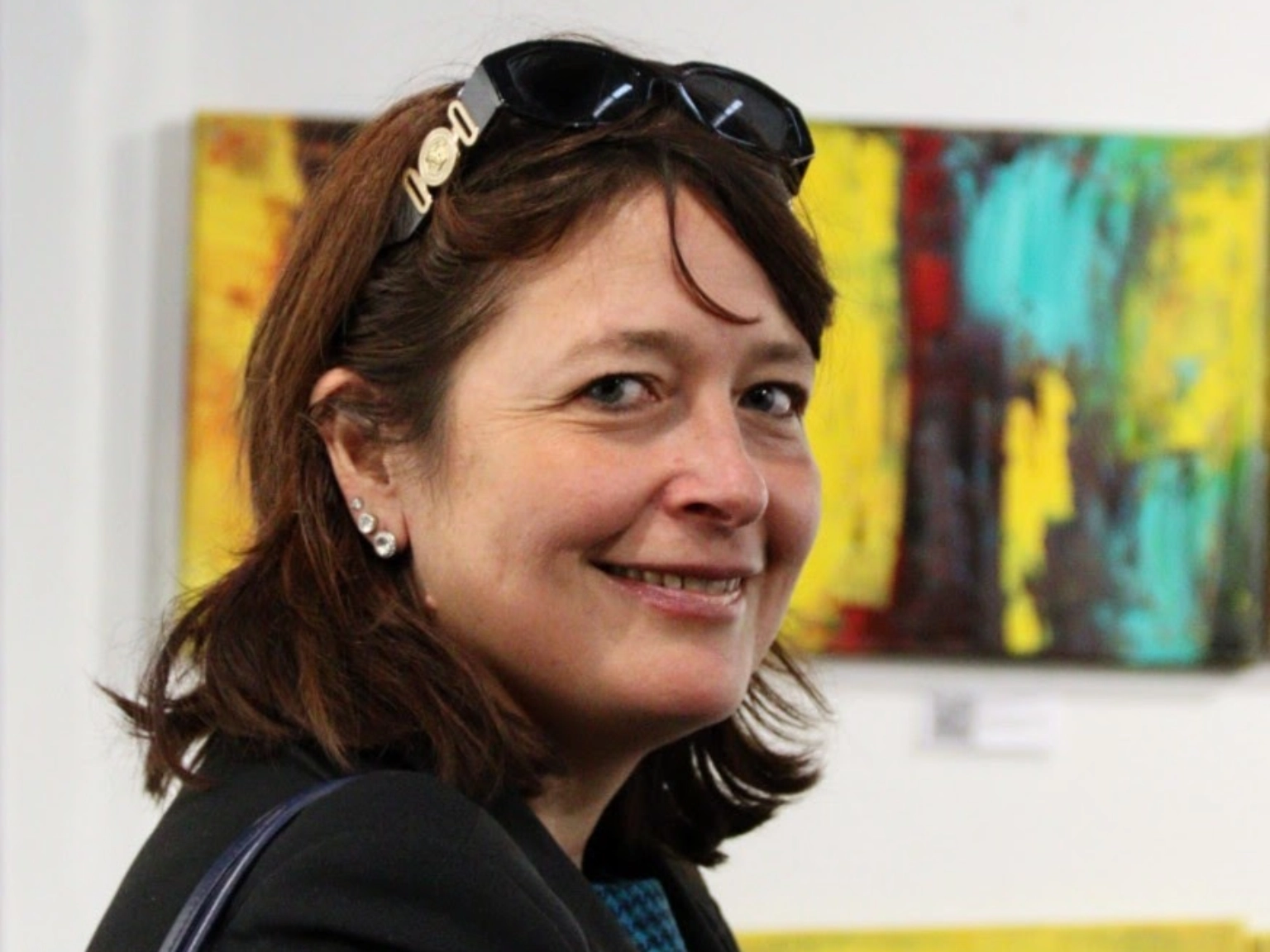 Porträt der Direktorin des Roemer- und Pelizaeus-Museums in Hildesheim: Dr. Habil. Lara Weiss