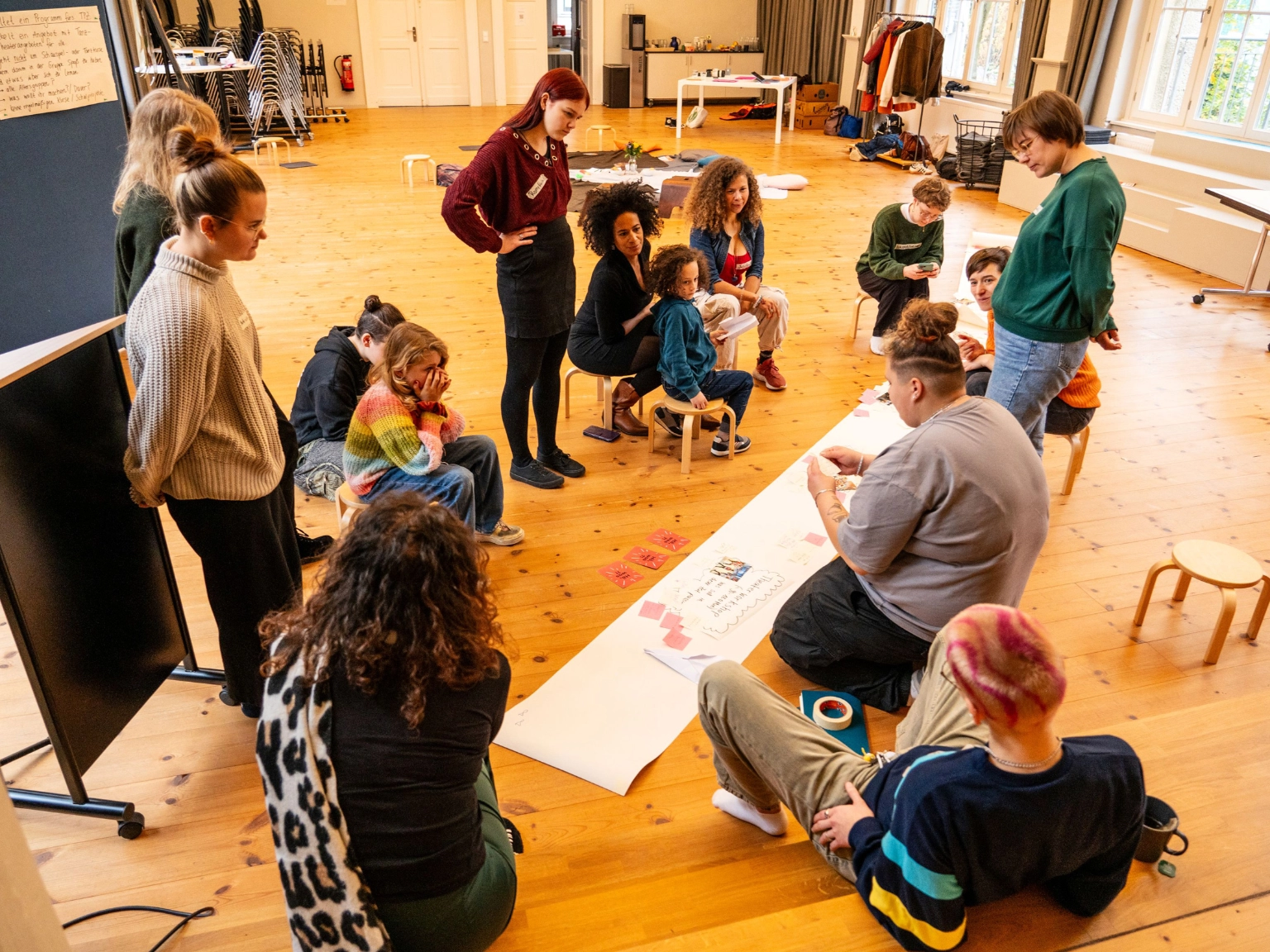 Spielraum TPZ - Theaterpädagogisches Zentrum für Braunschweig und die Region e. V.: Impression des Kultur-Komitees, das Komitee zur partizipativen Gestaltung des tpz