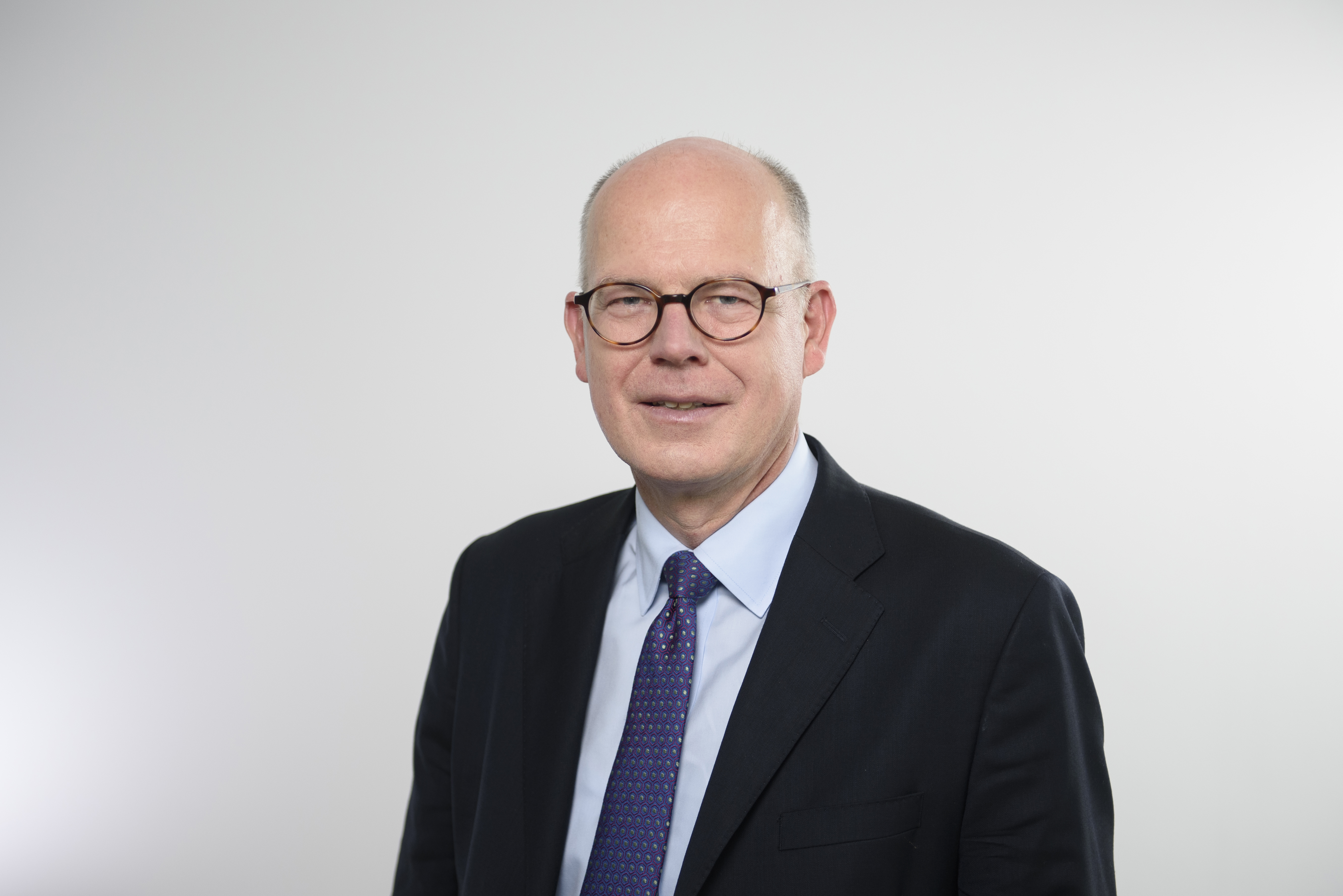 Porträt Dr. Immo Querner