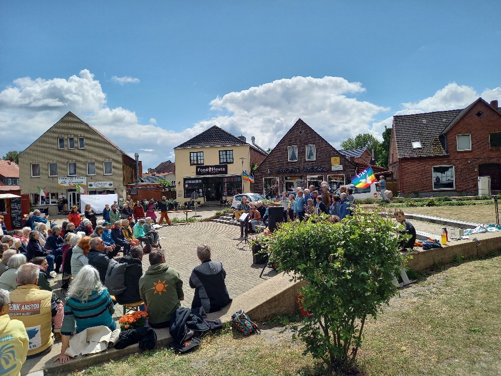 Vital Village: Friedensfest der Samtgemeinde Dahlenburg im Mai 2025